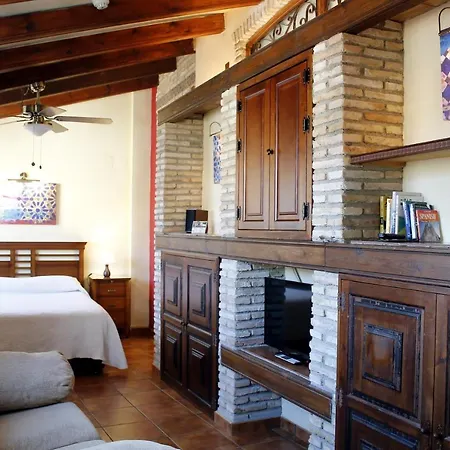 Arte Vida Suites & Spa-3